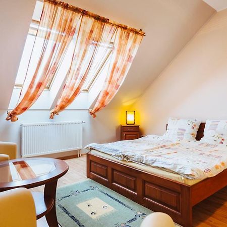 אלק Apartamenty U Barbary מראה חיצוני תמונה
